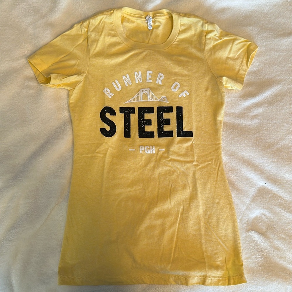 Runner of Steel - women’s Pittsburgh marathon race shirt